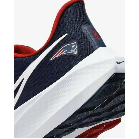 Nike Air Zoom Pegasus 39 NFL New England Patriots DR2054-400 Men’s Size 12 New - Picture 3 of 5